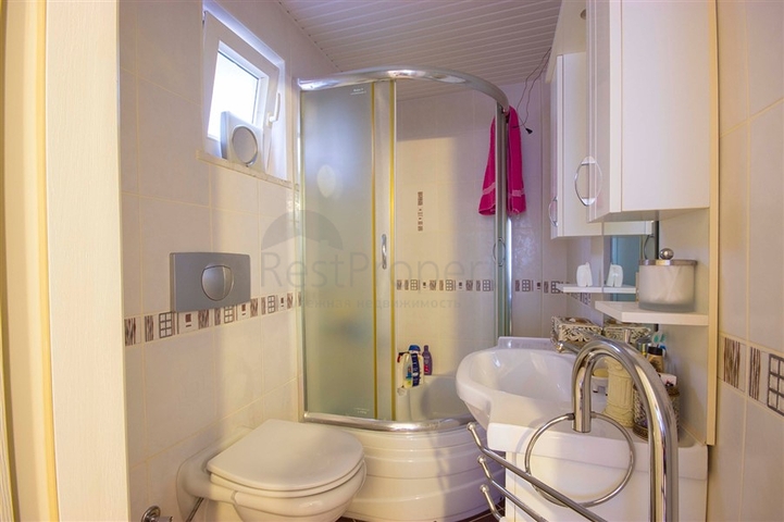 اطلالة بحر -فيلا 3 غرف نوم وصالة -مؤثثة - في منطقة كارجي جاك / الانيا 