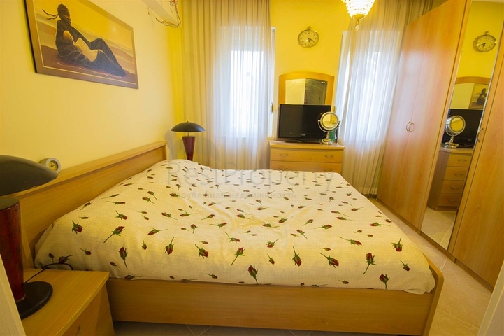 اطلالة بحر -فيلا 3 غرف نوم وصالة -مؤثثة - في منطقة كارجي جاك / الانيا 