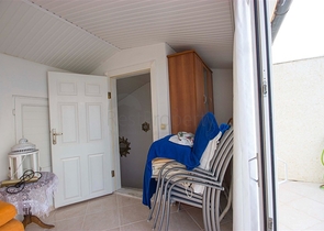 اطلالة بحر -فيلا 3 غرف نوم وصالة -مؤثثة - في منطقة كارجي جاك / الانيا 