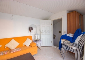 اطلالة بحر -فيلا 3 غرف نوم وصالة -مؤثثة - في منطقة كارجي جاك / الانيا 