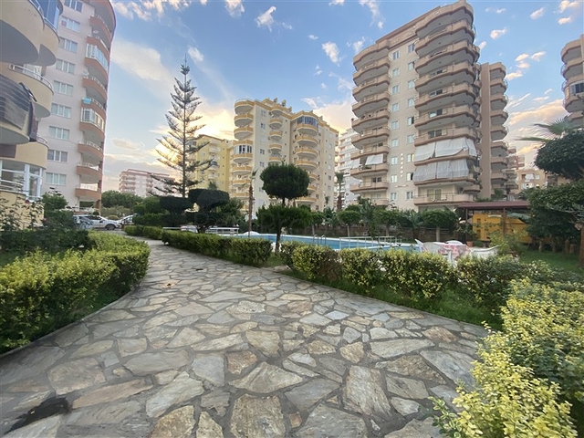 شقة غرفتين وصالة - مفروشة -في مهموتلار/ الانيا 