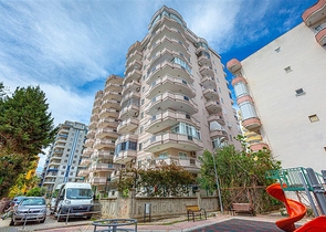 شقة غرفتين وصالة -مفروشة -في مهموتلار / الانيا 