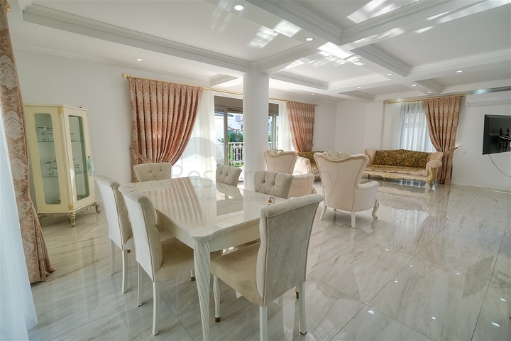 فيلا من 3 غرف نوم في جوينوك كيمير