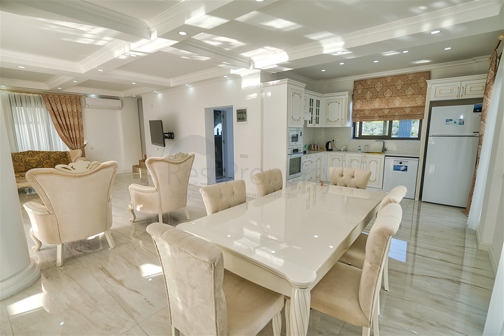 فيلا من 3 غرف نوم في جوينوك كيمير