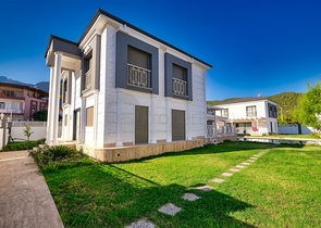 فيلا من 3 غرف نوم في جوينوك كيمير