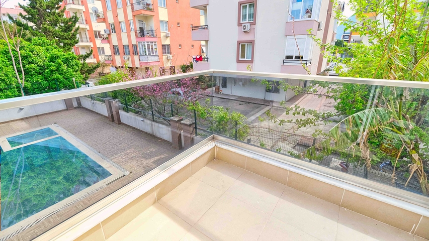 شقة 1 + 1 مع أثاث في ليمان كونيالتي 5 دقائق من البحر