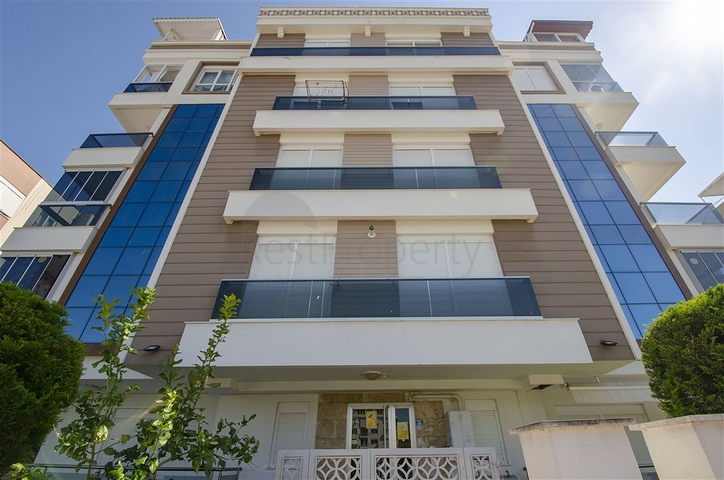 شقة 1 + 1 مع أثاث في ليمان كونيالتي 5 دقائق من البحر