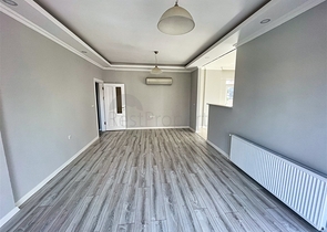 شقة 2 + 1 تطل على الحديقة بمساحة  750 م من البحر في انطاليا