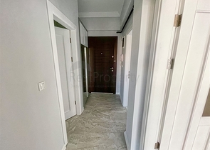 شقة 2 + 1 تطل على الحديقة بمساحة  750 م من البحر في انطاليا