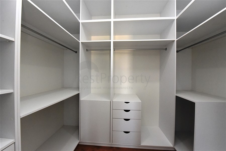 شقة عائلية -تصميم 3 غرف وصالة -مجمع فاخر -في اوبا / الانيا 