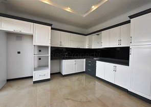 شقة عائلية -تصميم 3 غرف وصالة -مجمع فاخر -في اوبا / الانيا 