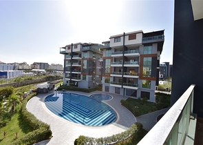 شقة عائلية -تصميم 3 غرف وصالة -مجمع فاخر -في اوبا / الانيا 