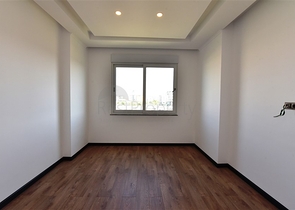 شقة عائلية -تصميم 3 غرف وصالة -مجمع فاخر -في اوبا / الانيا 