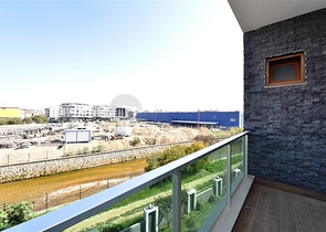 شقة عائلية -تصميم 3 غرف وصالة -مجمع فاخر -في اوبا / الانيا 