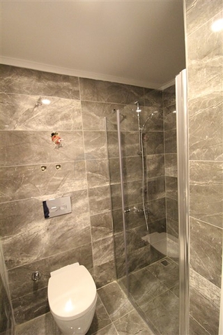 شقة مؤثثة  -من تصميم 1+1 - في مهموتلار / الانيا 