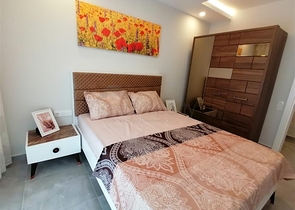 شقة مؤثثة  -من تصميم 1+1 - في مهموتلار / الانيا 