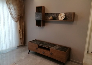 شقة مؤثثة  -من تصميم 1+1 - في مهموتلار / الانيا 