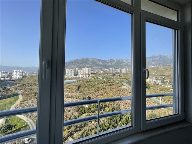 شقة بسعر اقتصادي - غرفة وصالة -في الانيا 