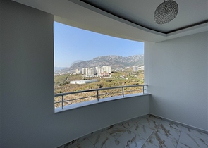 شقة بسعر اقتصادي - غرفة وصالة -في الانيا 