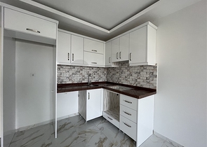 شقة بسعر اقتصادي - غرفة وصالة -في الانيا 