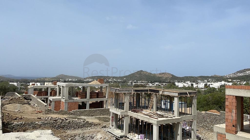 فلل مستقلة فاخرة - ضمن مجمع حديث - في بودروم 