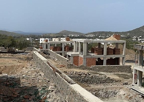 فلل مستقلة فاخرة - ضمن مجمع حديث - في بودروم 