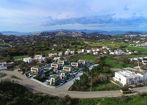 فلل مستقلة فاخرة - ضمن مجمع حديث - في بودروم 