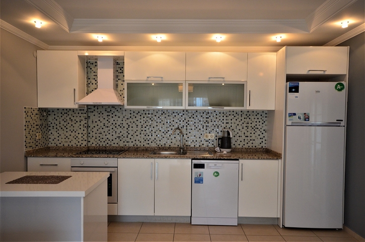 مناسبة للسكن والاستثمار -في موقع مركزي مميز -شقة 1+1 مفروشة -توسمور / الانيا 