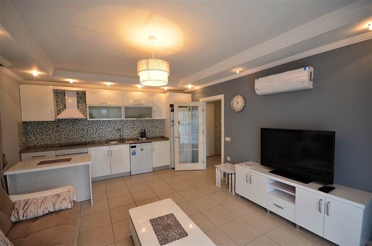 مناسبة للسكن والاستثمار -في موقع مركزي مميز -شقة 1+1 مفروشة -توسمور / الانيا 