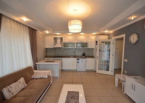 مناسبة للسكن والاستثمار -في موقع مركزي مميز -شقة 1+1 مفروشة -توسمور / الانيا 