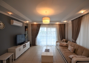 مناسبة للسكن والاستثمار -في موقع مركزي مميز -شقة 1+1 مفروشة -توسمور / الانيا 