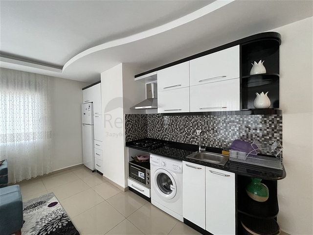 ضمن مجمع سكني -شقة 2 غرفة وصالة مؤثثة - في مهموتلار  / الانيا 