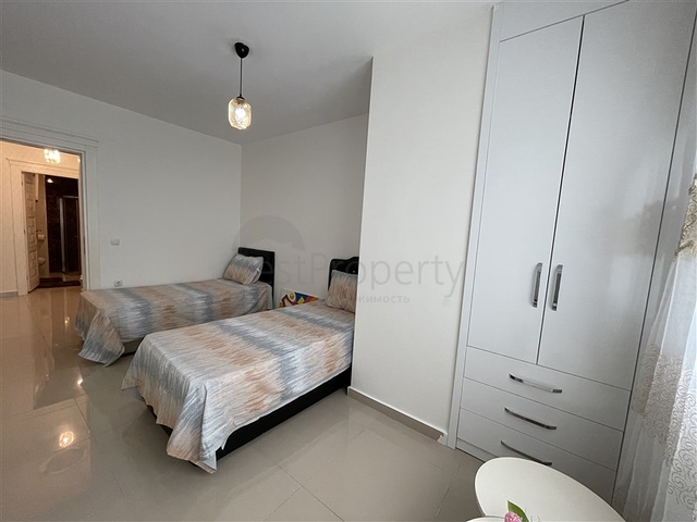 ضمن مجمع سكني -شقة 2 غرفة وصالة مؤثثة - في مهموتلار  / الانيا 