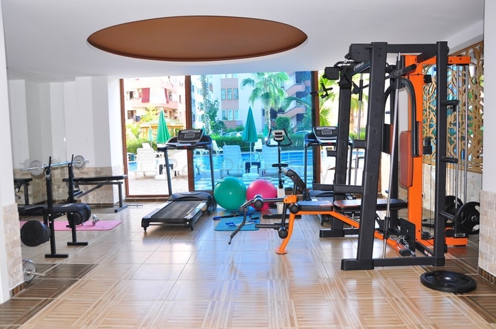 ضمن مجمع سكني -شقة 2 غرفة وصالة مؤثثة - في مهموتلار  / الانيا 