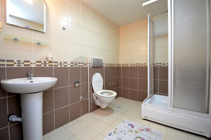 سعر اقتصادي -شقة غرفتين وصالة -مفروشة -في مهموتلار / الانيا 