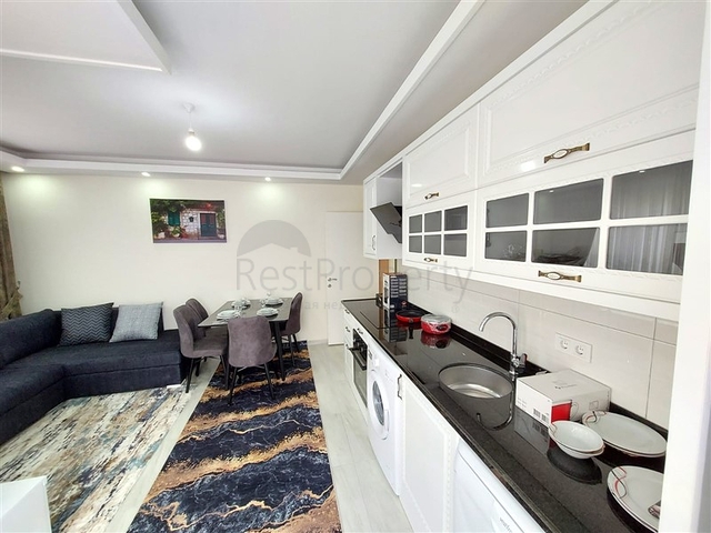 موقع ممتاز - شقة غرفة وصالة - مفروشة -في مركز الانيا 