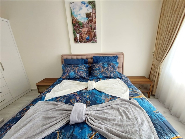 موقع ممتاز - شقة غرفة وصالة - مفروشة -في مركز الانيا 