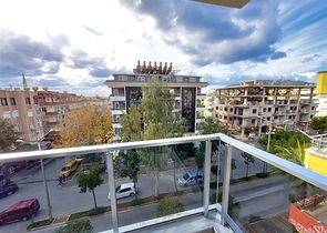 موقع ممتاز - شقة غرفة وصالة - مفروشة -في مركز الانيا 