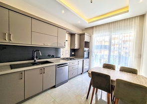 مجمع حديث انيق -شقة 2 غرفة وصالة -مطبخ منفصل -في مهموتلار / الانيا 