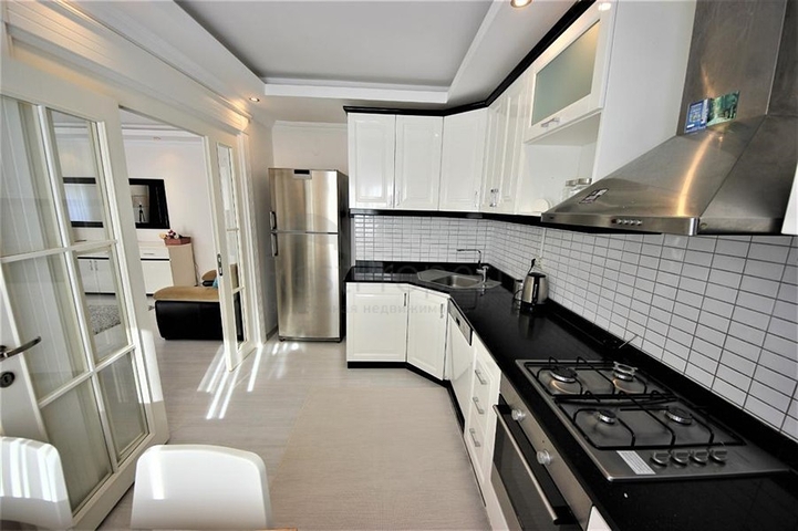 شقة عائلية -تصميم انيق - 3 غرف نوم وصالة -في مهموتلار / الانيا 