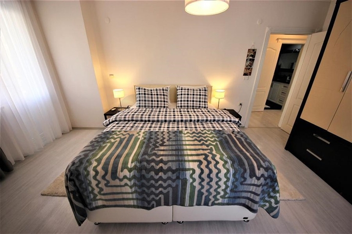 شقة عائلية -تصميم انيق - 3 غرف نوم وصالة -في مهموتلار / الانيا 