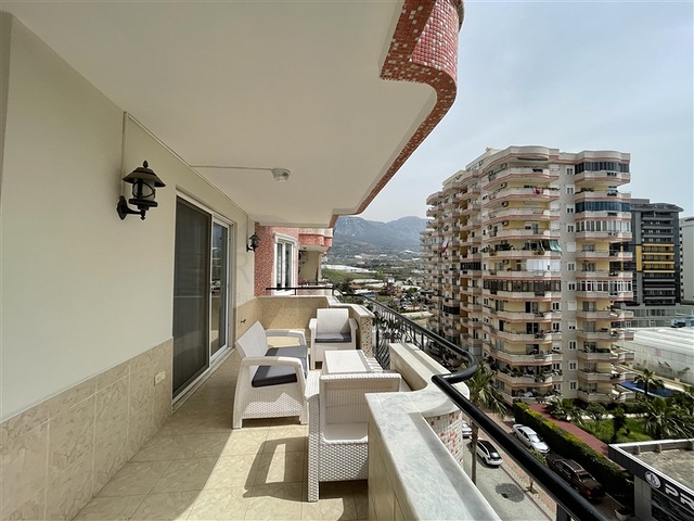 طابق مرتفع -شقة 2 غرفة وصالة - مفروشة -في مهموتلار / الانيا 