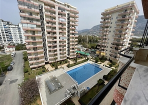 طابق مرتفع -شقة 2 غرفة وصالة - مفروشة -في مهموتلار / الانيا 