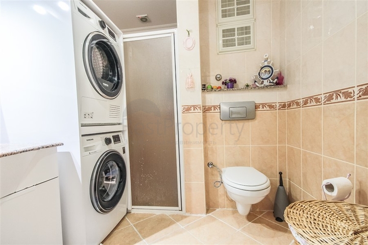 قريب من البحر - شقة 2 غرفة وصالة - مفروشة -في مهموتلار / الانيا 