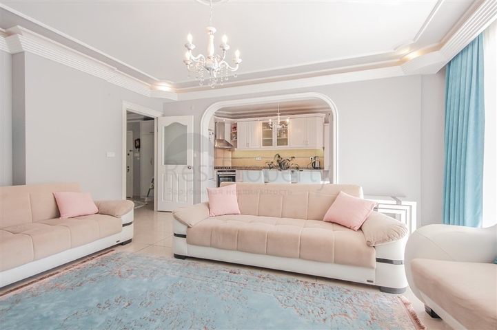 قريب من البحر - شقة 2 غرفة وصالة - مفروشة -في مهموتلار / الانيا 