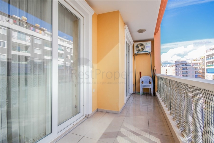 قريب من البحر - شقة 2 غرفة وصالة - مفروشة -في مهموتلار / الانيا 