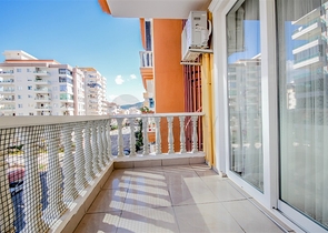 قريب من البحر - شقة 2 غرفة وصالة - مفروشة -في مهموتلار / الانيا 