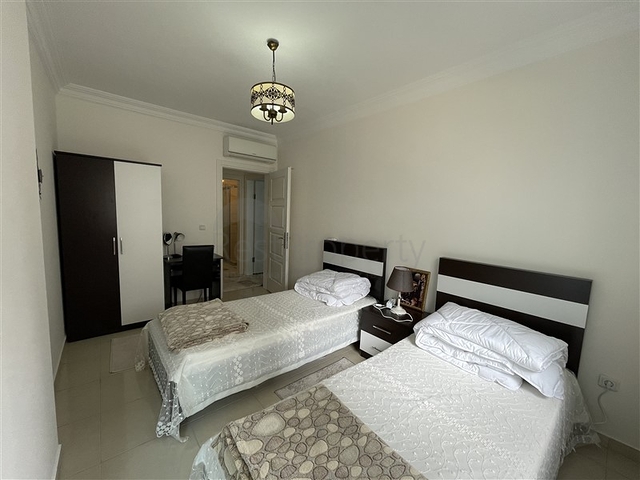 ضمن مجمع انيق -شقة 2 غرفة وصالة -مفروشة -في مهموتلار / الانيا 