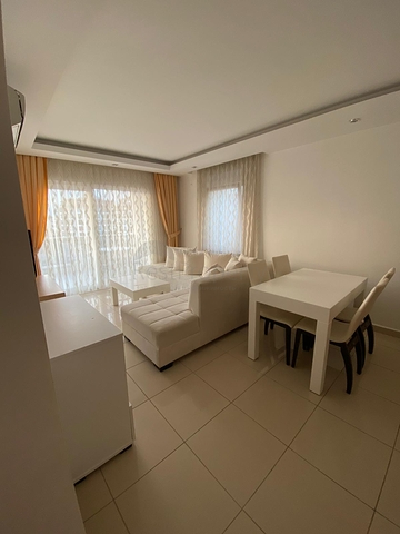 اطلالة بحر - شقة غرفة وصالة -ضمن مجمع فاخر -في كاستل / الانيا 