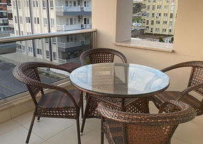 اطلالة بحر - شقة غرفة وصالة -ضمن مجمع فاخر -في كاستل / الانيا 